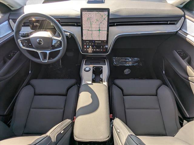 New 2025 Volvo EX90 Ultra w/ Protection Package Premier image 16