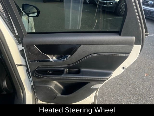 Certified 2023 Lincoln Corsair Reserve w/ Equipment Group 201A image 34