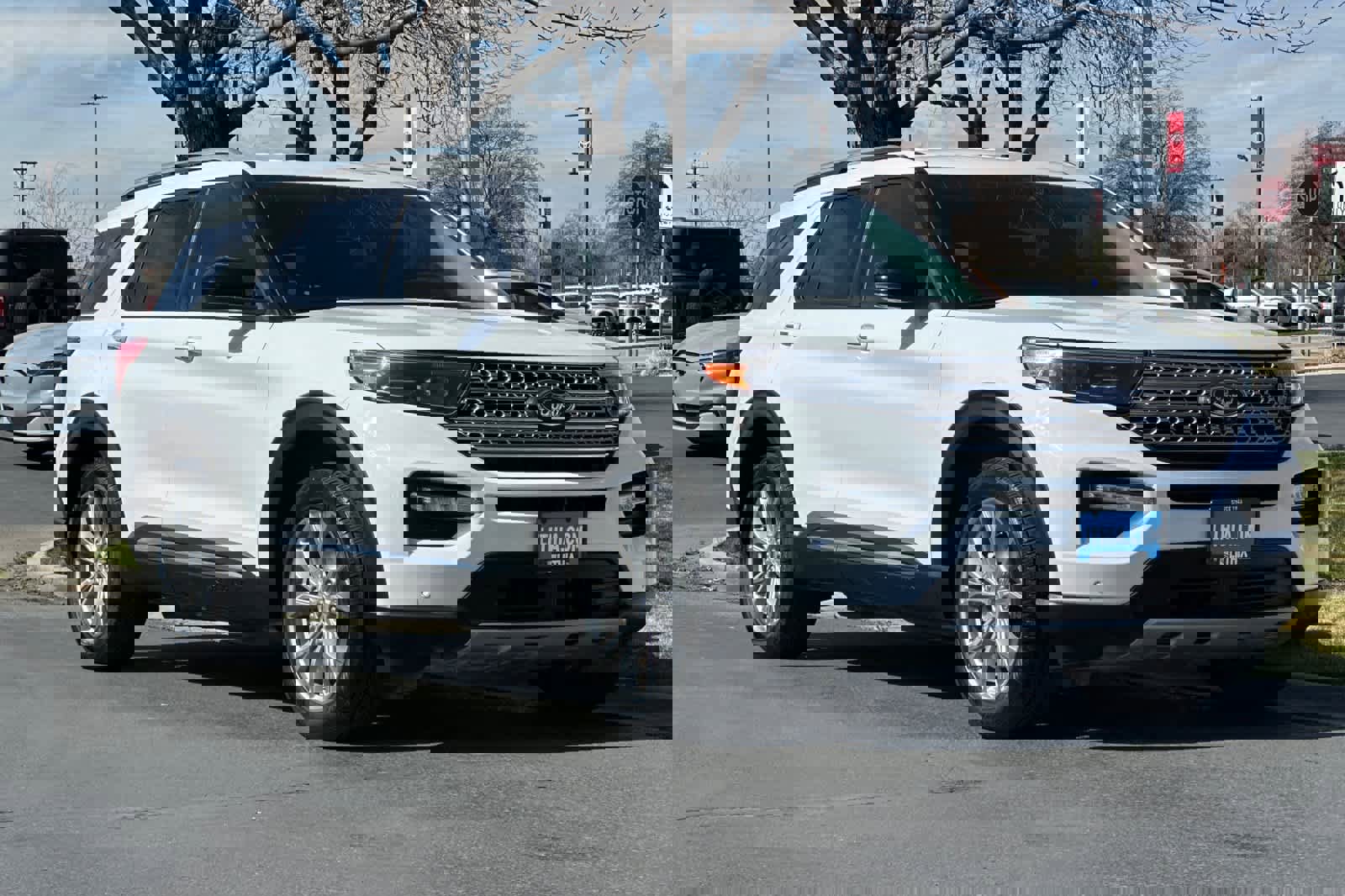 Used 2021 Ford Explorer Limited w/ Equipment Group 301A image 9