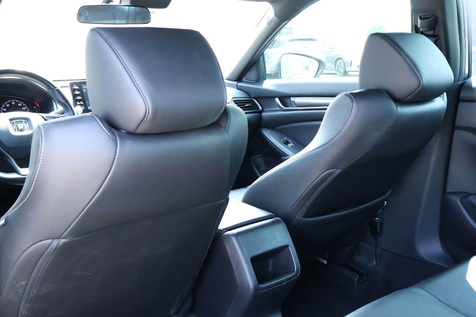 Used 2019 Honda Accord Sport image 12