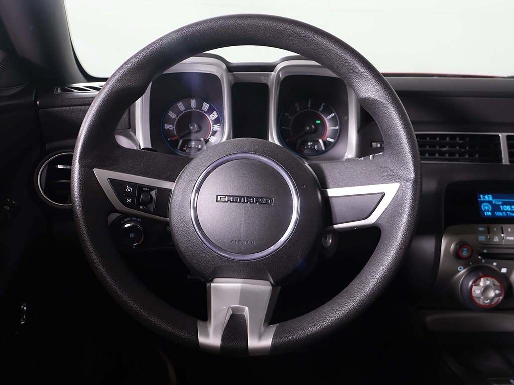 Used 2011 Chevrolet Camaro LT RWD image 25