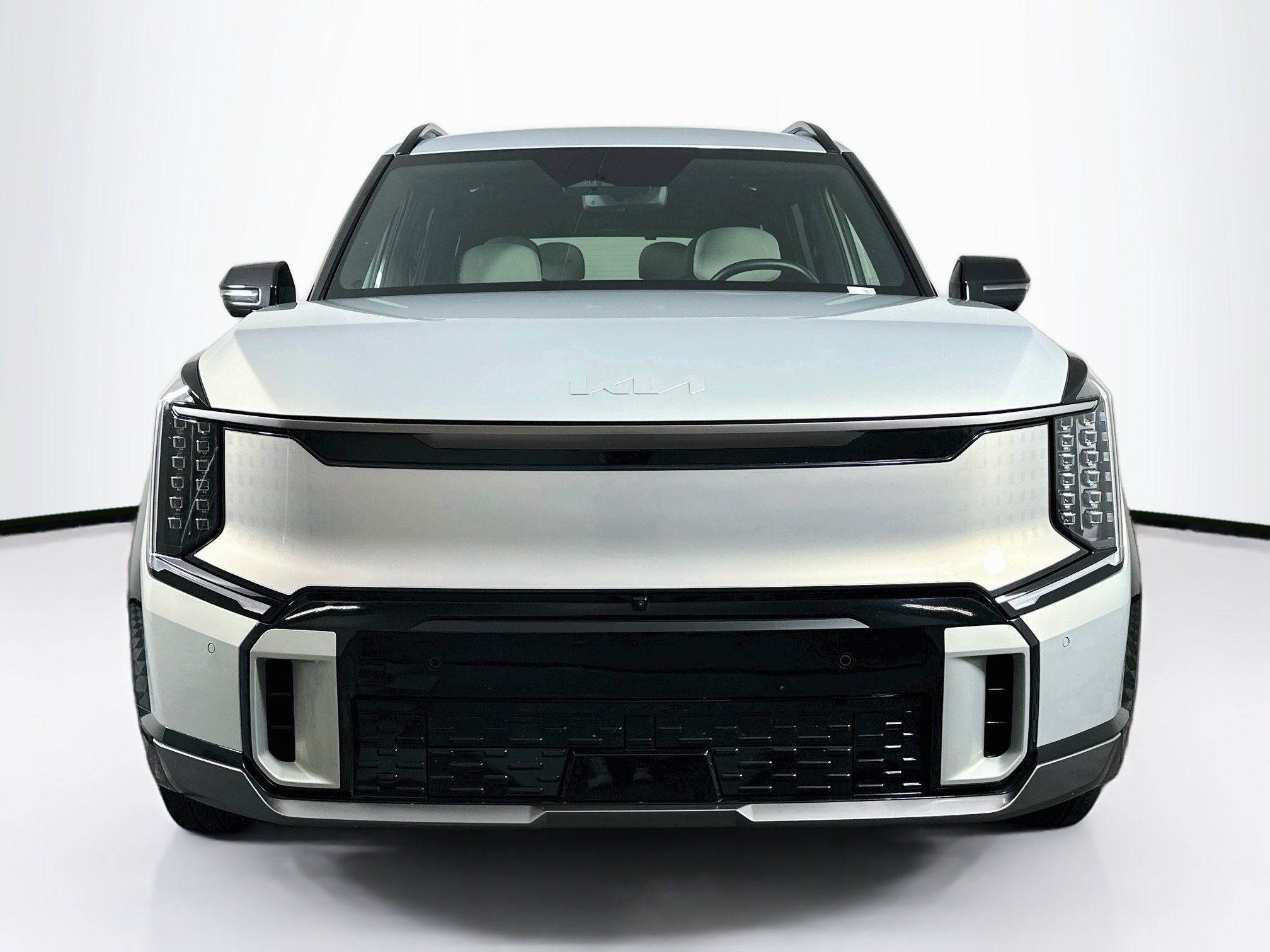 Used 2024 Kia EV9 GT-Line AWD/4WD image 2