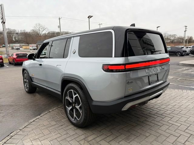 Used 2023 Rivian R1S Adventure image 5