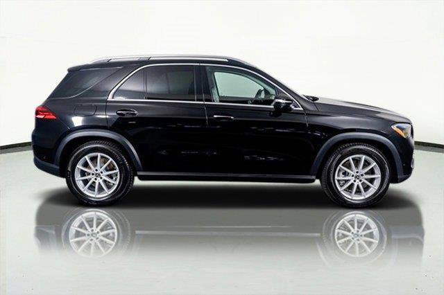 Used 2024 Mercedes-Benz GLE 450 4MATIC w/ Winter Package image 18