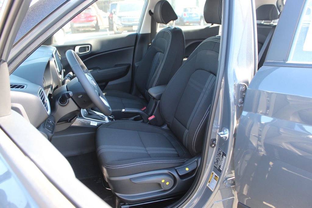 New 2026 Hyundai Venue SEL FWD image 12