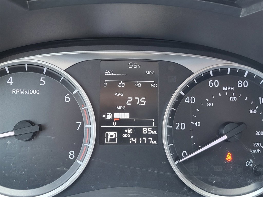 Used 2025 Nissan Versa S image 10