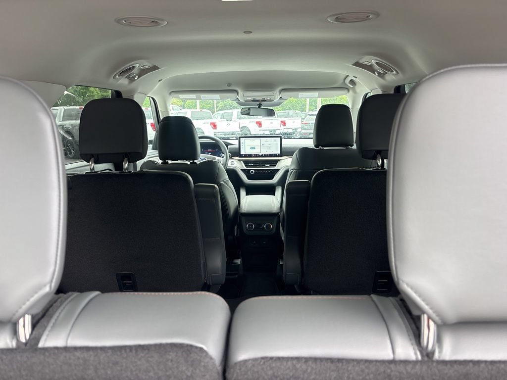 New 2026 Ford Explorer Active w/ Active Comfort Package RWD image 20