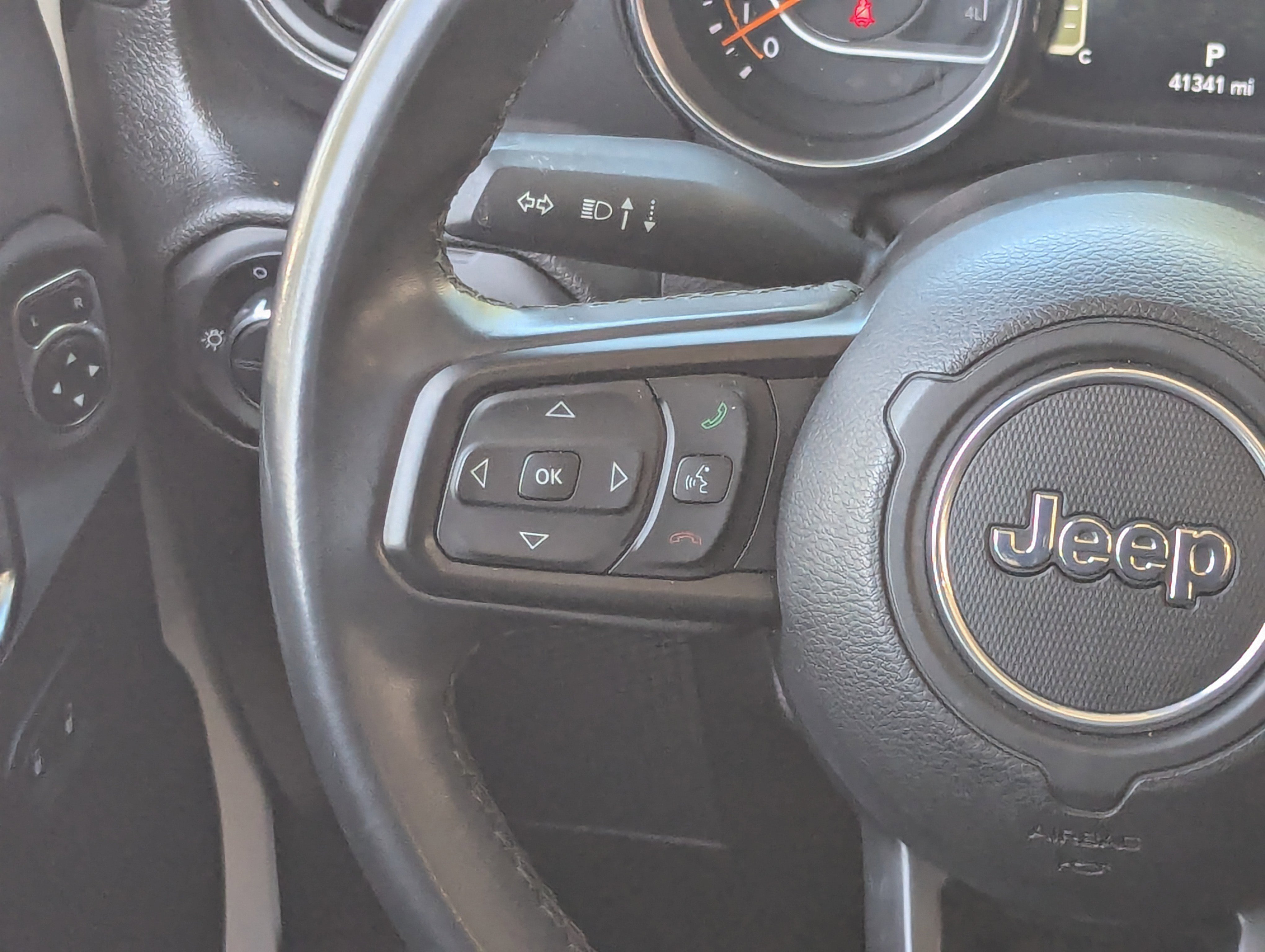 Used 2022 Jeep Gladiator Sport image 18