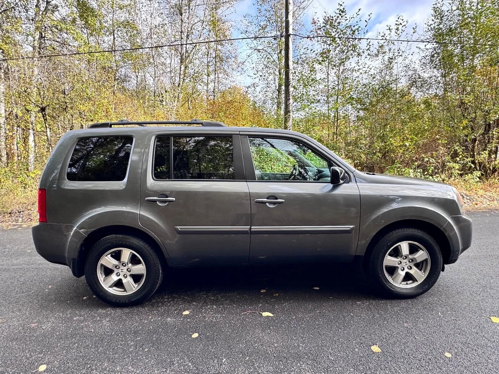 Used 2010 Honda Pilot EX-L image 6