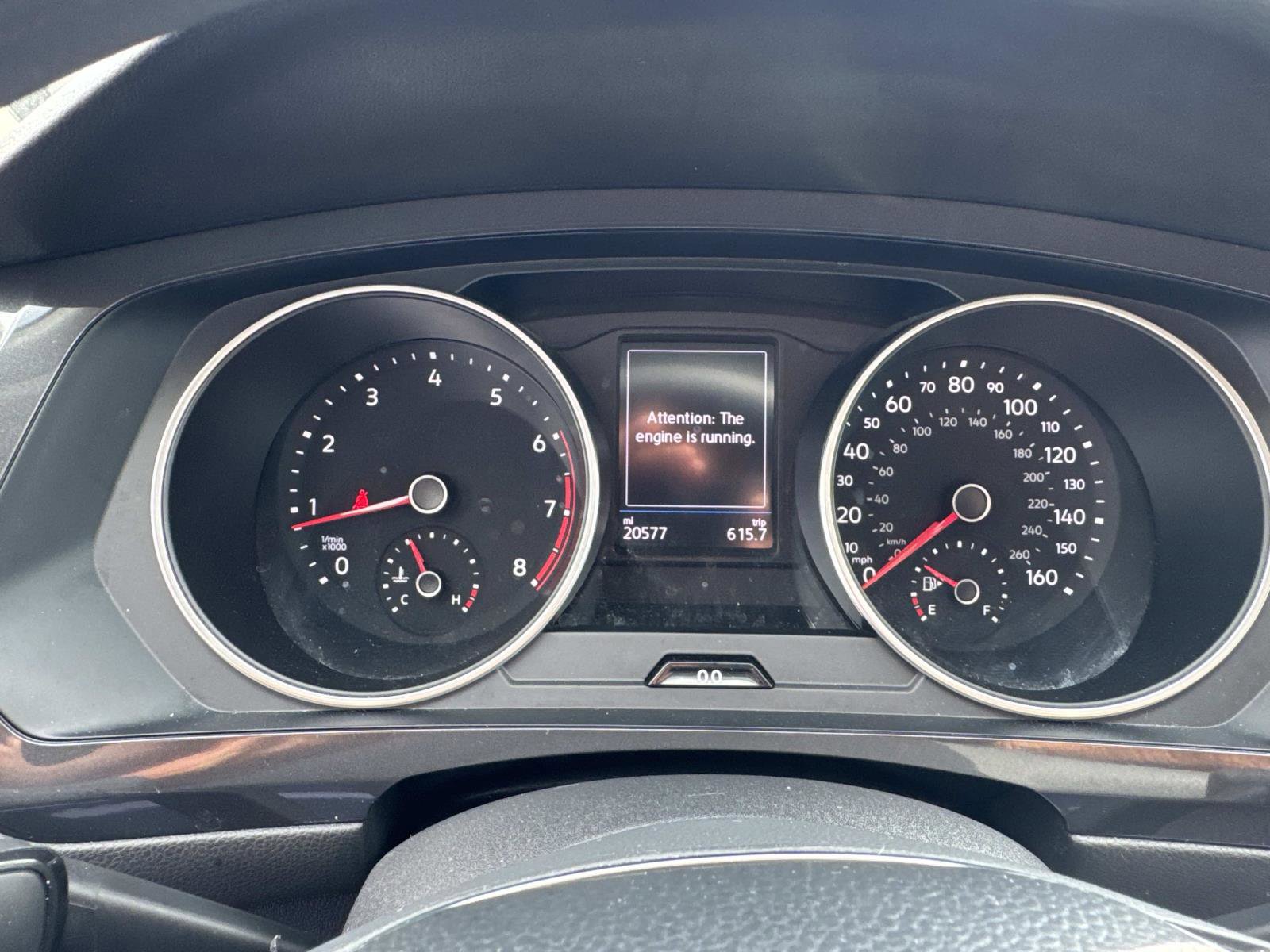 Used 2021 Volkswagen Tiguan S image 21