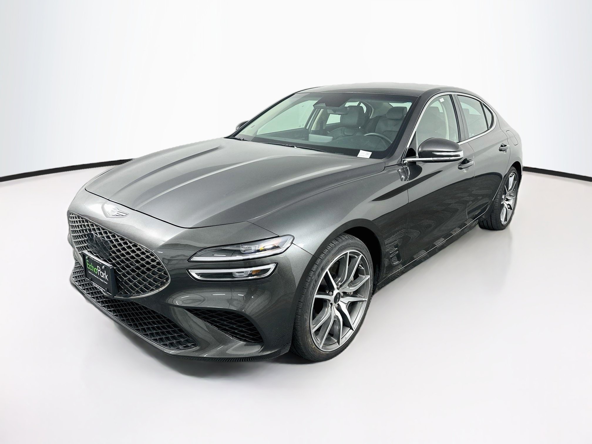 Used 2026 Genesis G70 2.5T RWD image 3