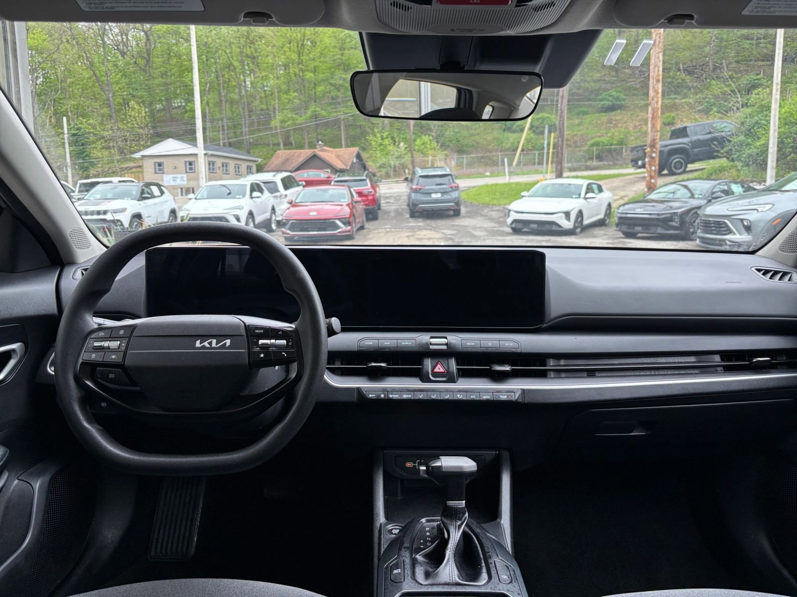 Used 2025 Kia K4 FWD image 33