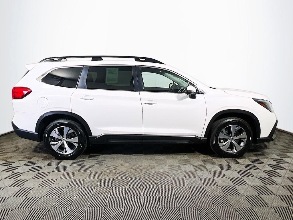 Used 2023 Subaru Ascent Premium w/ Convenience Package image 8