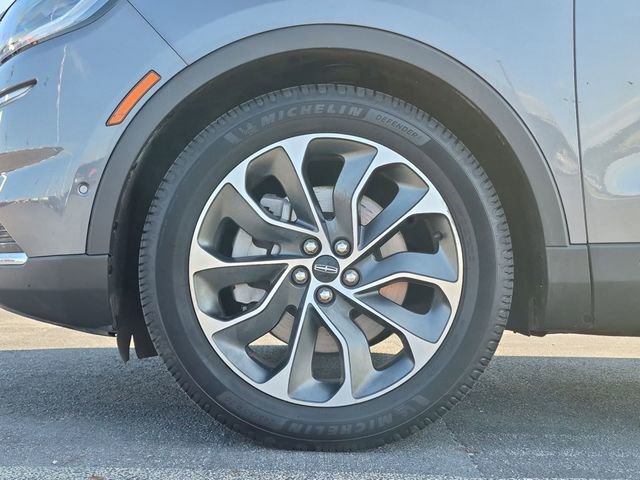 Used 2021 Lincoln Nautilus Reserve w/ Equipment Group 201A FWD image 32
