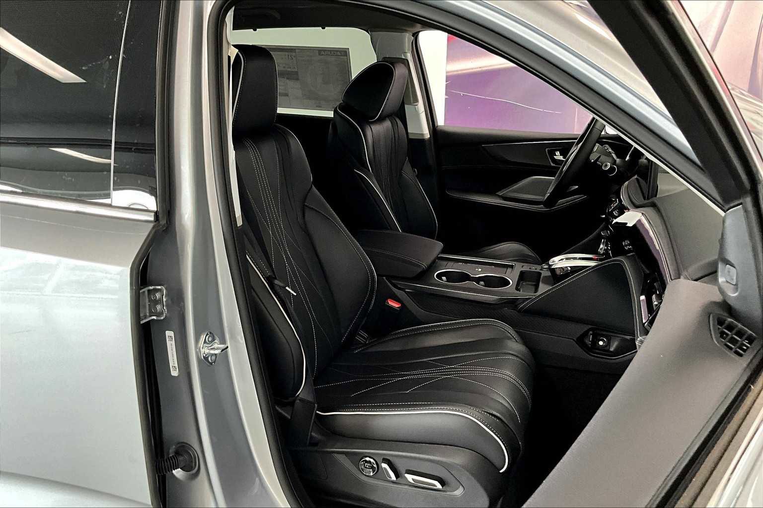 New 2026 Acura MDX SH-AWD w/ Advance Package image 13