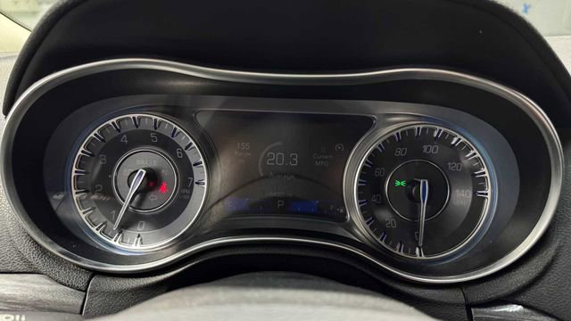 Used 2019 Chrysler 300 Touring w/ Sport Appearance Package image 30