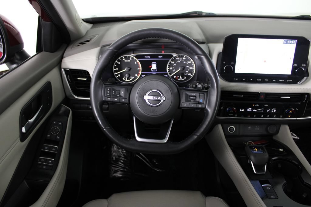 Certified 2023 Nissan Rogue SL w/ SL Premium Package FWD image 7