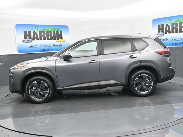 Used 2025 Nissan Rogue SV FWD image 2