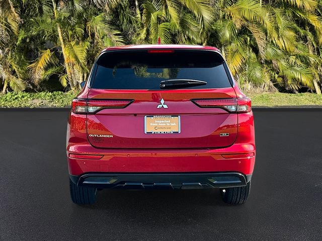Used 2024 Mitsubishi Outlander SE Black Edition image 6