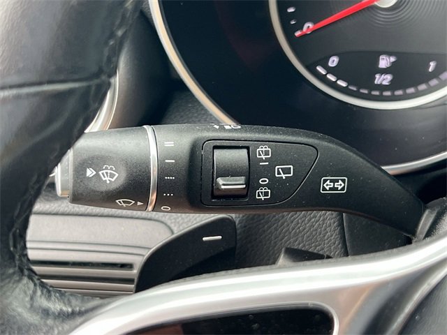 Used 2022 Mercedes-Benz GLC 300 4MATIC image 30