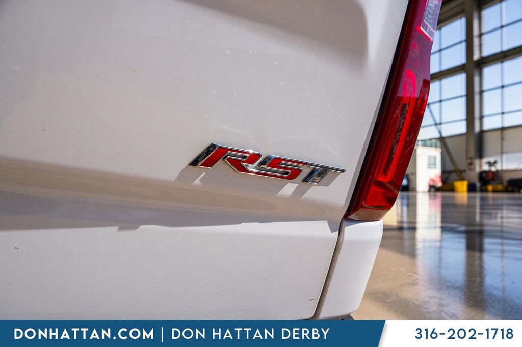 Used 2021 Chevrolet Silverado 1500 RST w/ Z71 Off-Road Package AWD/4WD image 31