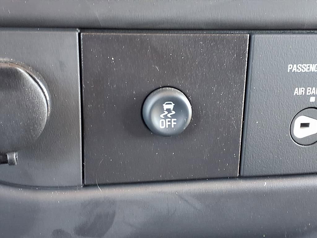 New 2025 Chevrolet Express 3500 w/ Power Convenience Package image 10