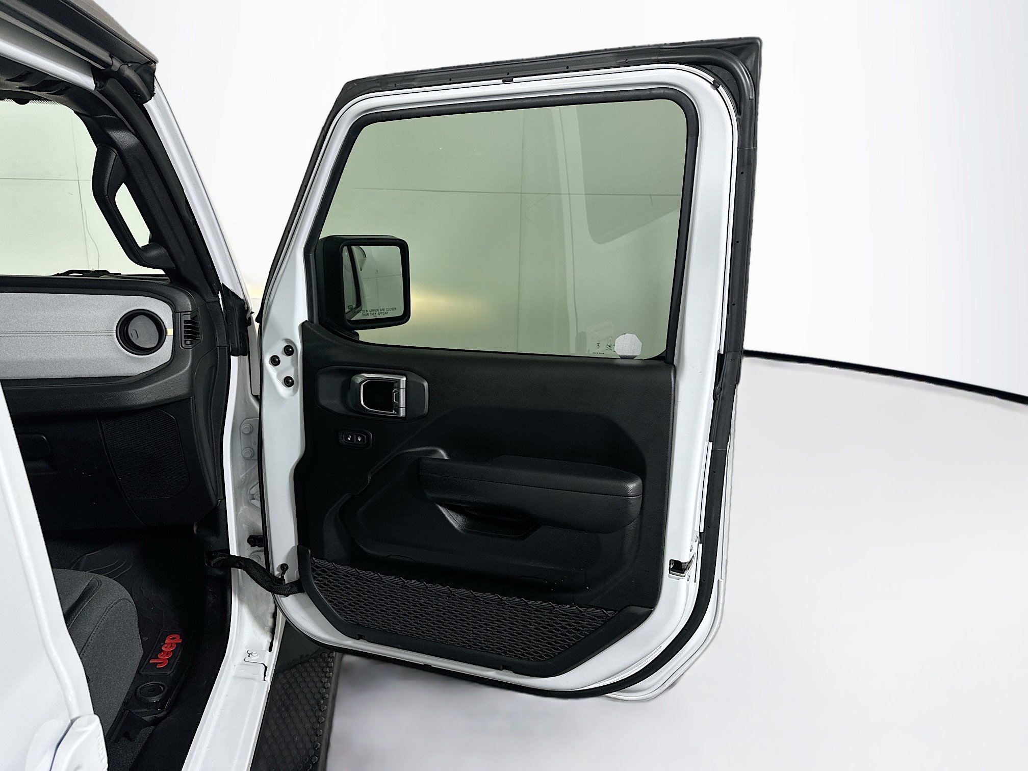 Used 2024 Jeep Wrangler Sport S w/ Convenience Group AWD/4WD image 32