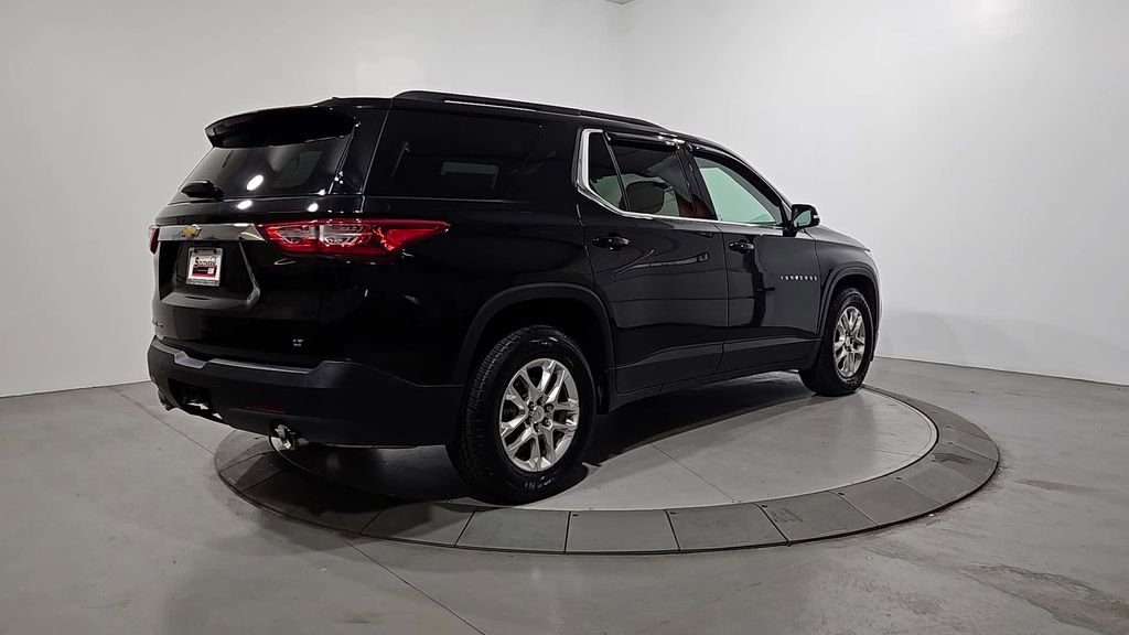 Used 2020 Chevrolet Traverse LT w/ Driver Confidence II Package image 5
