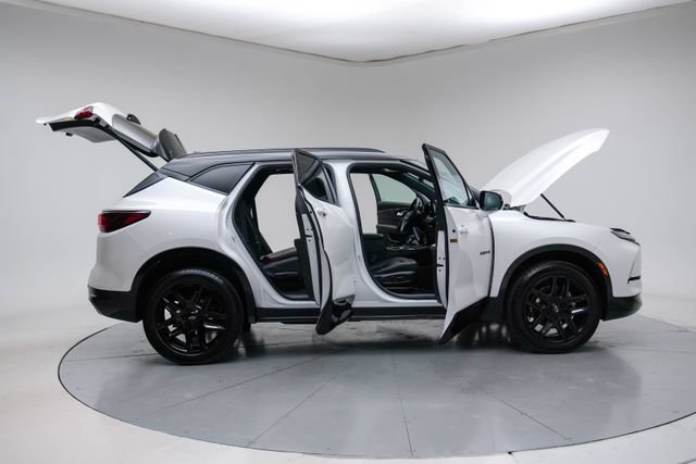 Used 2023 Chevrolet Blazer RS w/ Enhanced Convenience Package FWD image 15