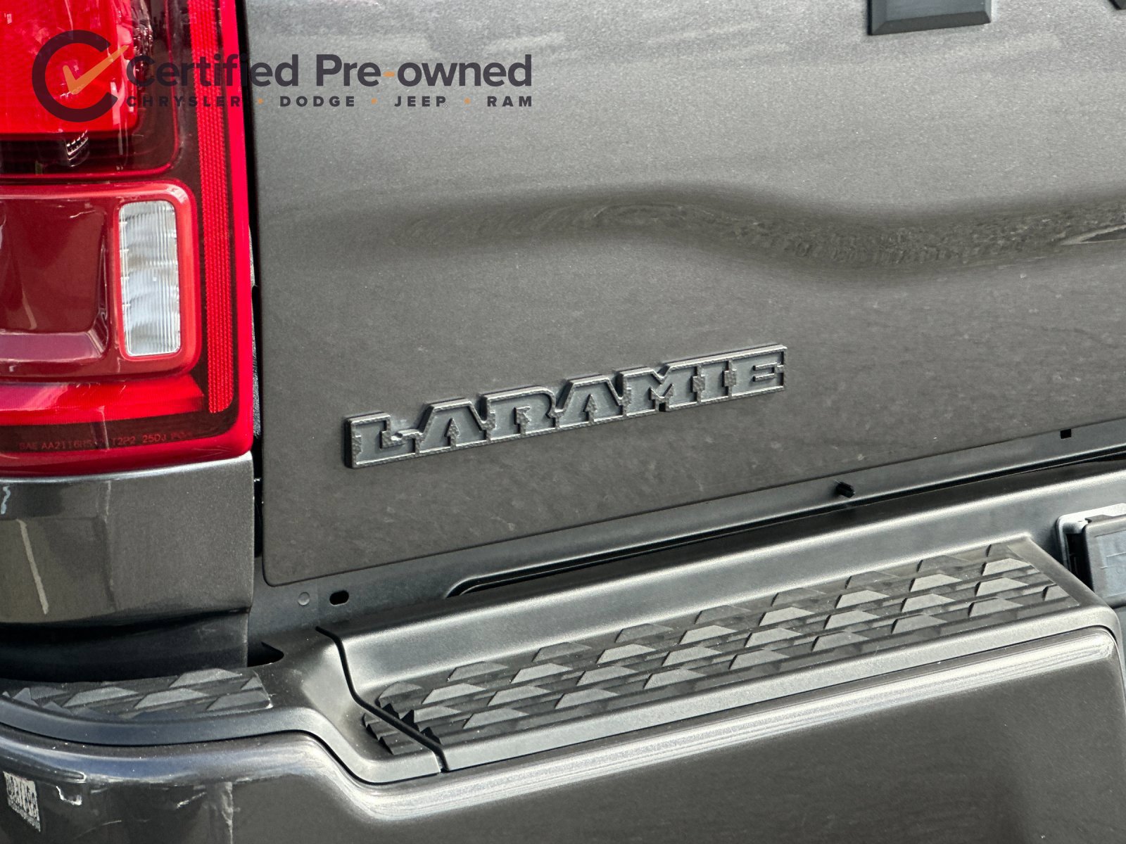Used 2025 RAM 2500 Laramie w/ Night Edition AWD/4WD image 27