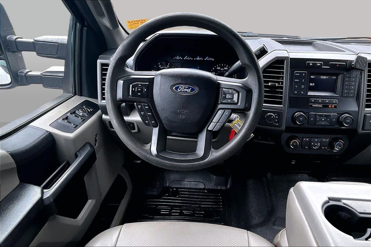 Used 2020 Ford F350 XL w/ Power Equipment Group AWD/4WD image 6