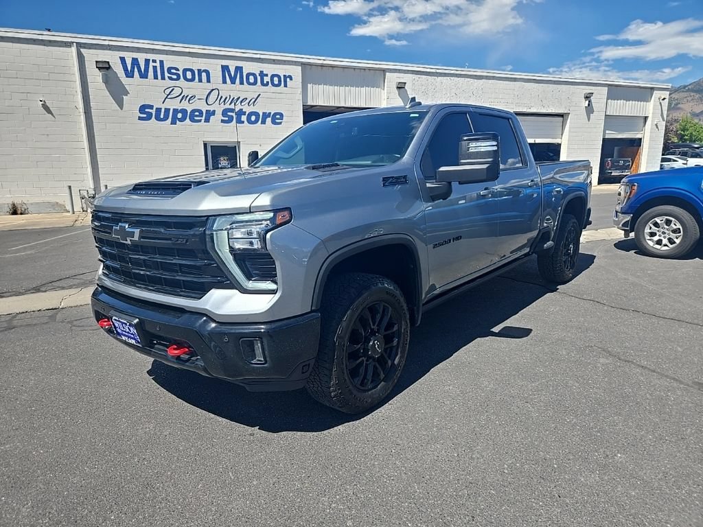 Used 2025 Chevrolet Silverado 2500 LTZ w/ Trail Boss Package AWD/4WD image 1