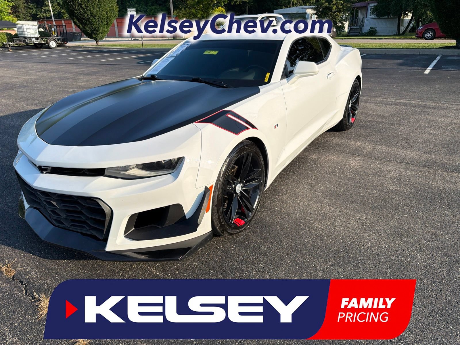 Used 2018 Chevrolet Camaro LT w/ RS Package RWD image 1