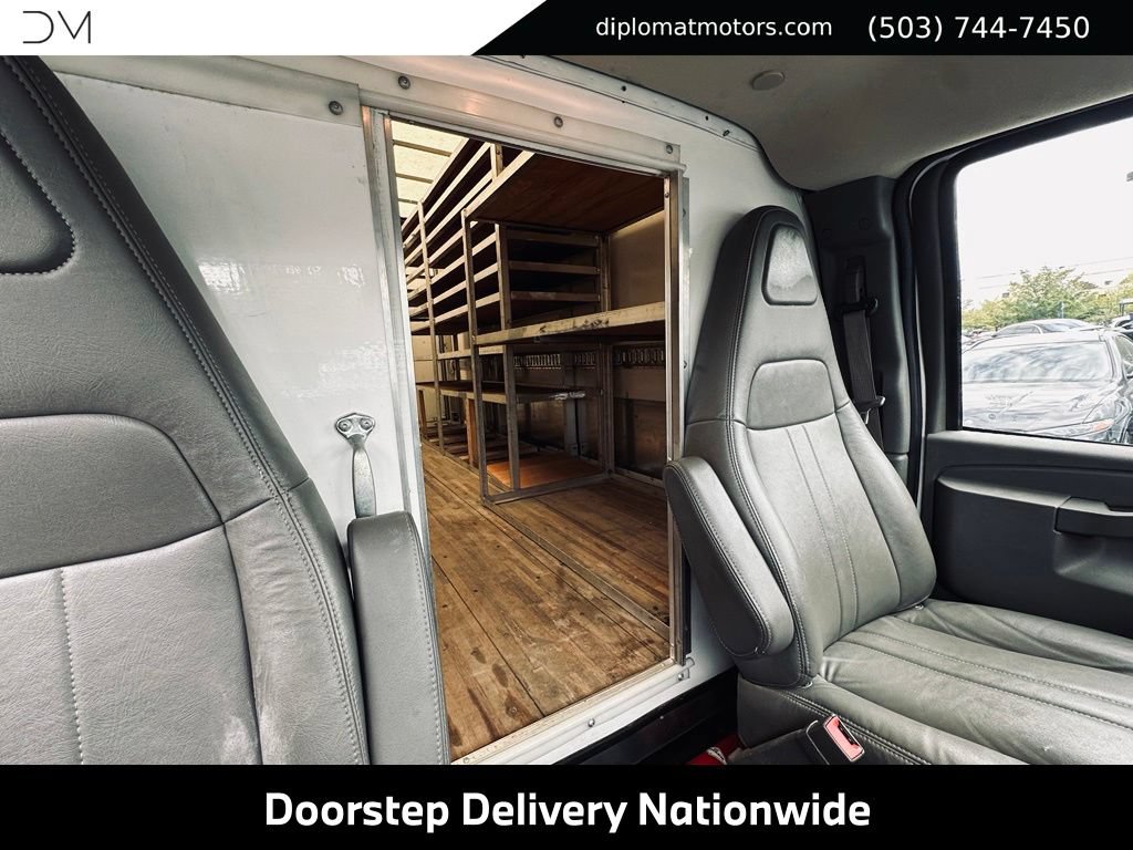 Used 2021 Chevrolet Express 4500 Extended w/ Power Convenience Package RWD image 39
