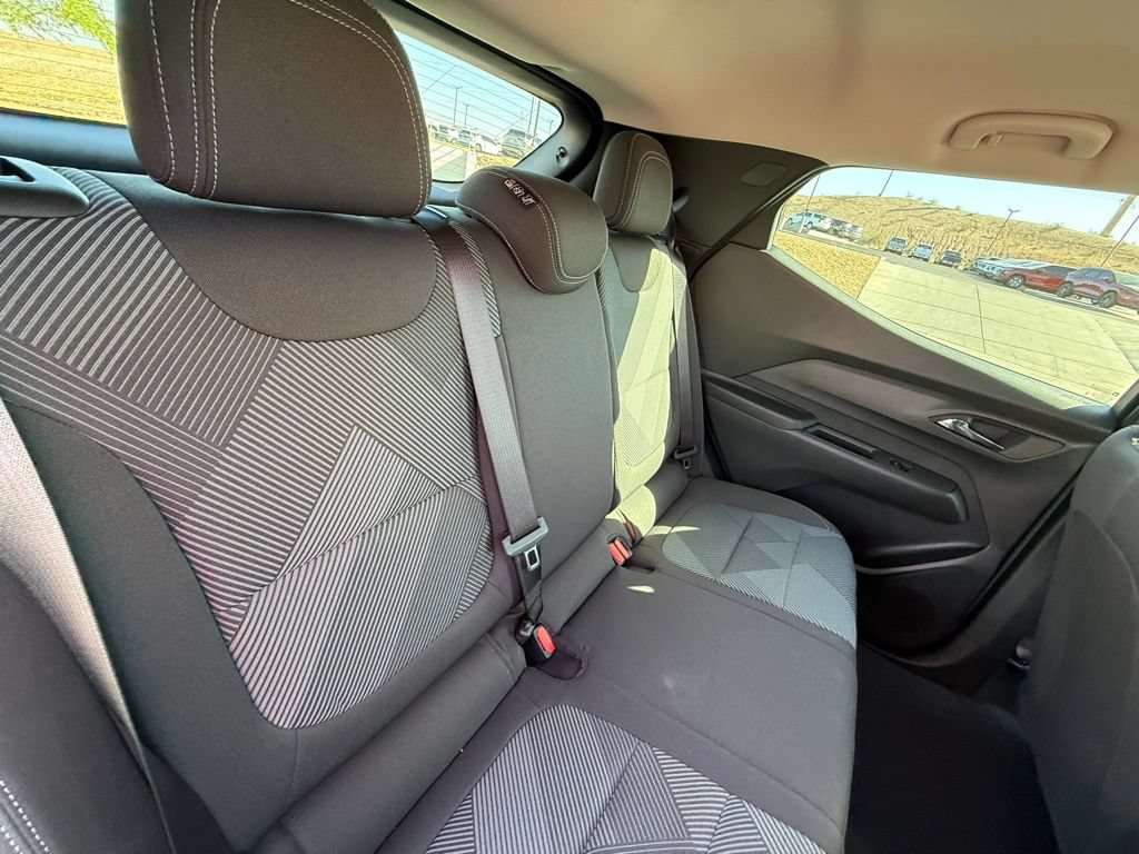 New 2027 Chevrolet Bolt LT w/ Comfort Package FWD image 16