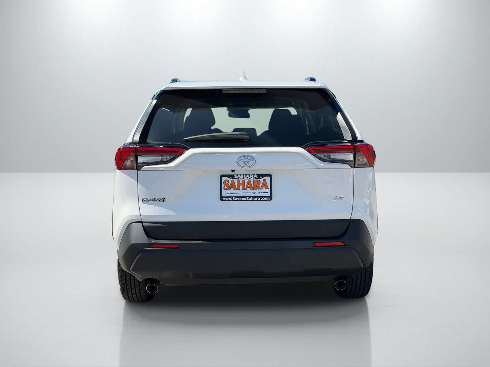 Used 2020 Toyota RAV4 LE w/ Carpet Mat Package FWD image 5