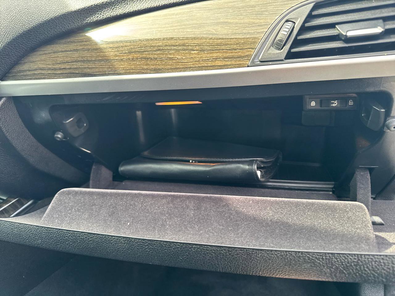 Used 2016 BMW M235i xDrive Convertible image 39