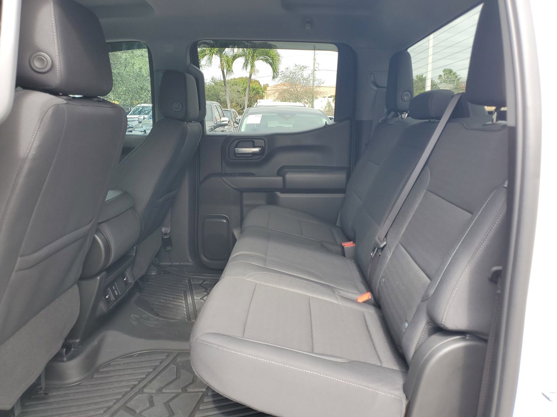 Used 2024 Chevrolet Silverado 1500 Custom w/ Turbomax Blackout Package image 14