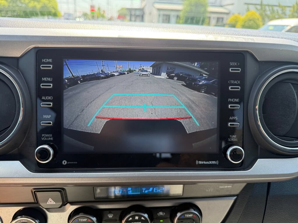 Used 2023 Toyota Tacoma SR5 w/ Technology Package AWD/4WD image 18