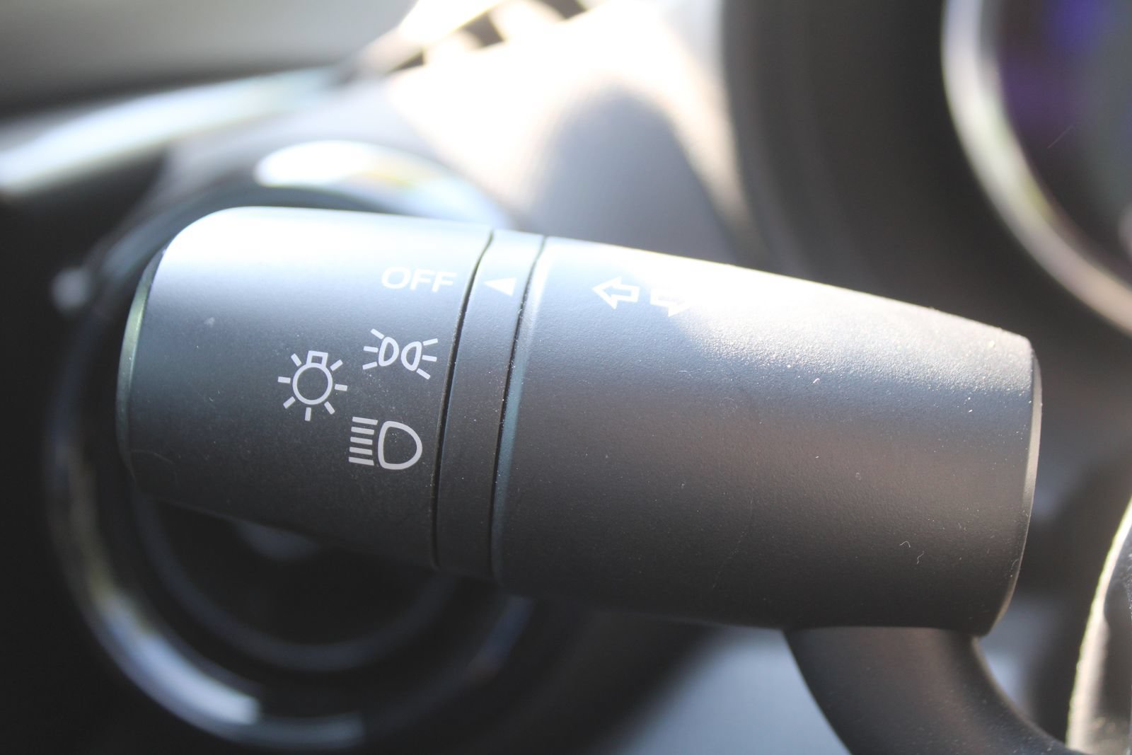 Used 2021 MAZDA MX-5 Miata RF Club RWD image 26