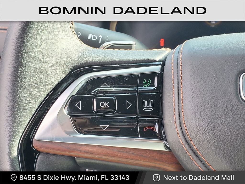 Used 2025 Jeep Grand Cherokee L Summit image 19