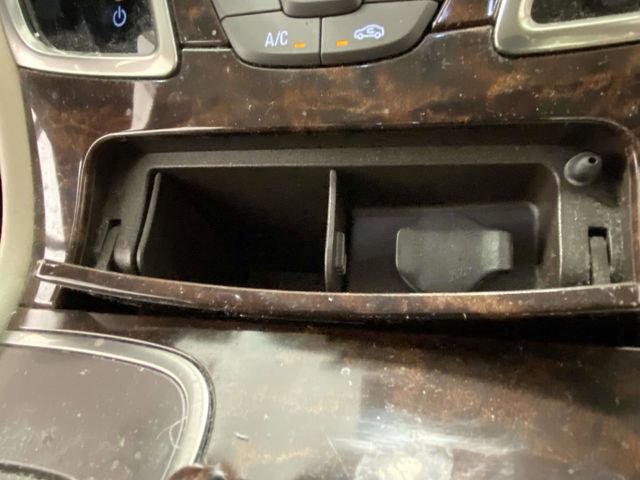 Used 2016 Buick LaCrosse Leather FWD image 18