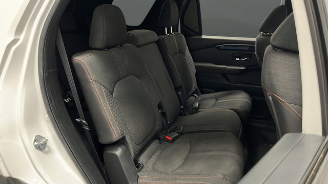 Used 2023 Honda Pilot Sport image 25