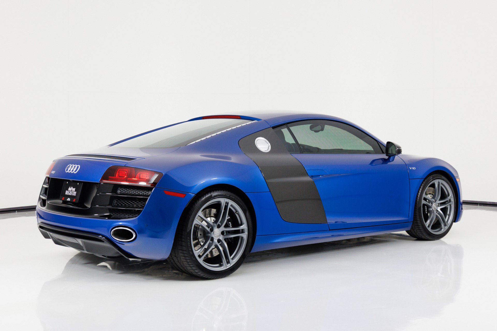 Used 2012 Audi R8 V10 AWD/4WD image 3