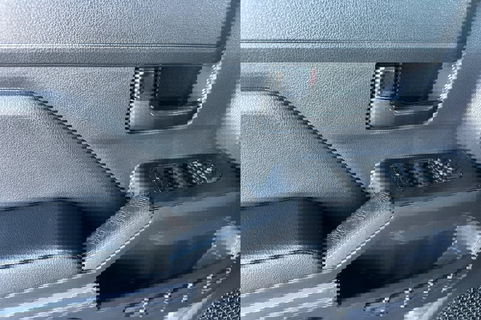 New 2026 Toyota Tacoma SR5 image 12