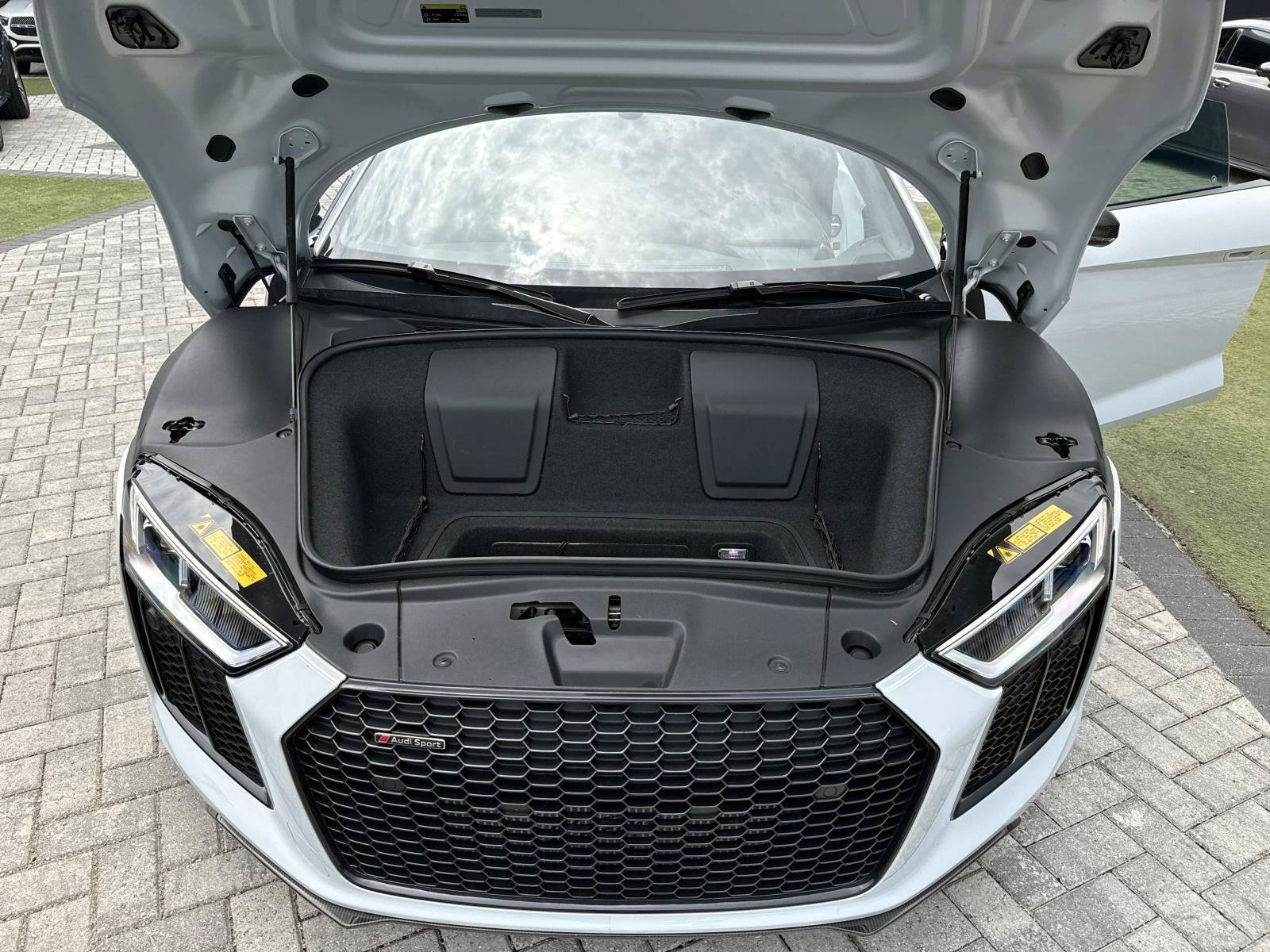 Used 2018 Audi R8 V10 plus AWD/4WD image 22