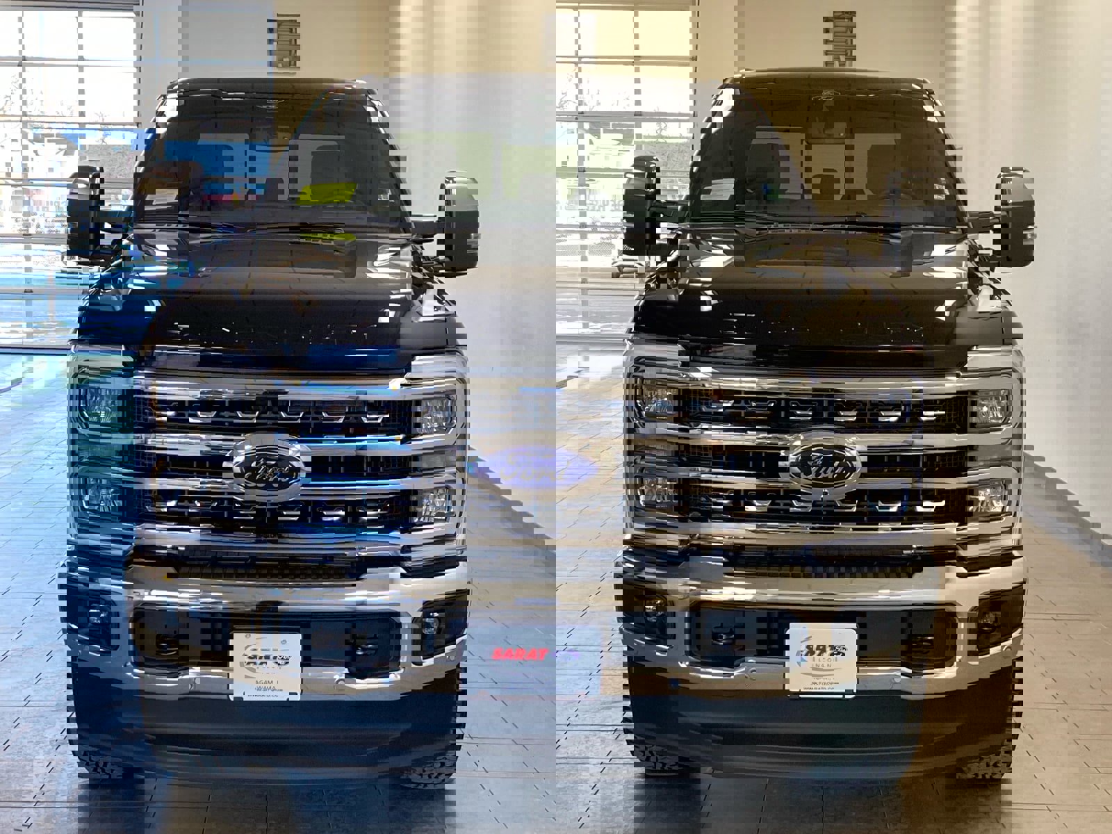 Certified 2025 Ford F350 Lariat w/ Lariat Ultimate Package image 3