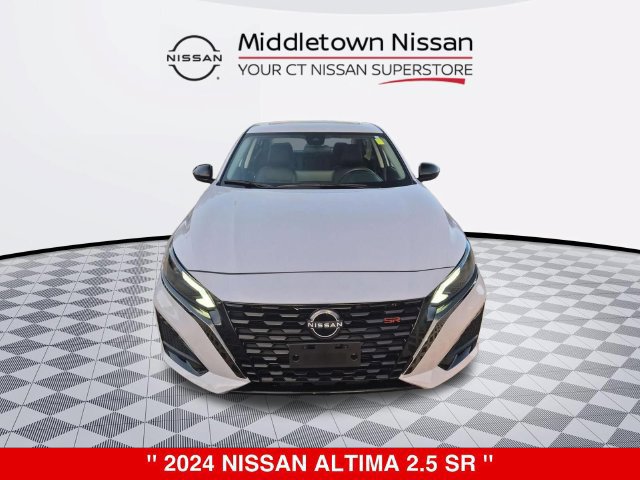 Certified 2024 Nissan Altima 2.5 SR w/ SR Premium Package FWD image 10