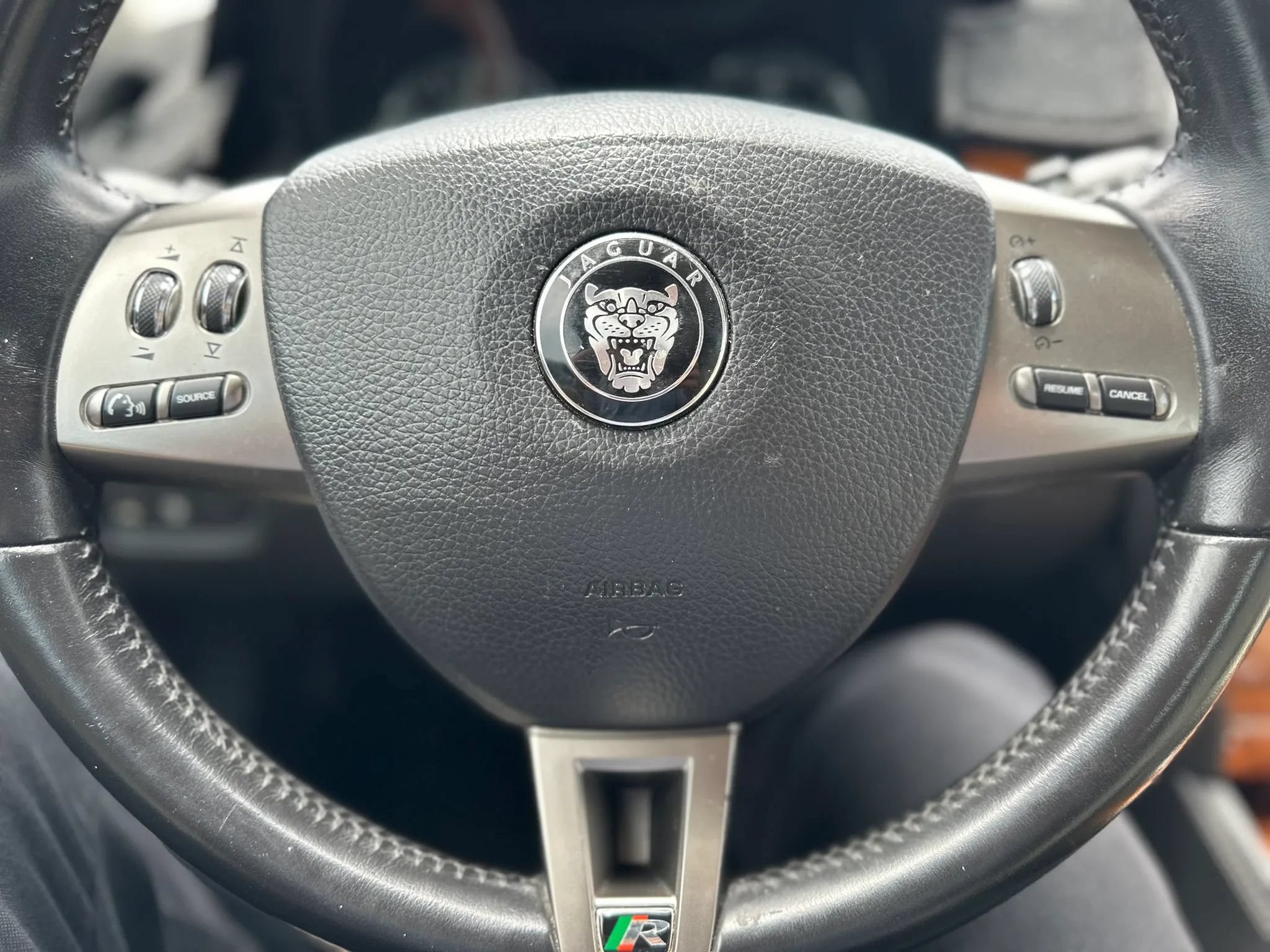 Used 2007 Jaguar XKR R RWD image 31