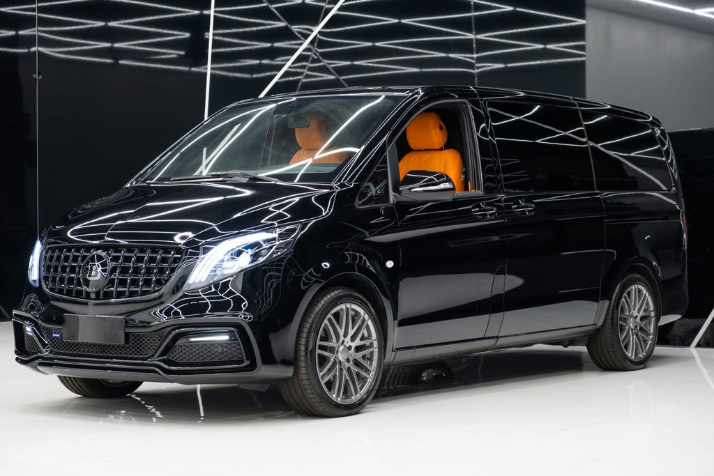 Used 2023 Mercedes-Benz Metris Passenger image 5